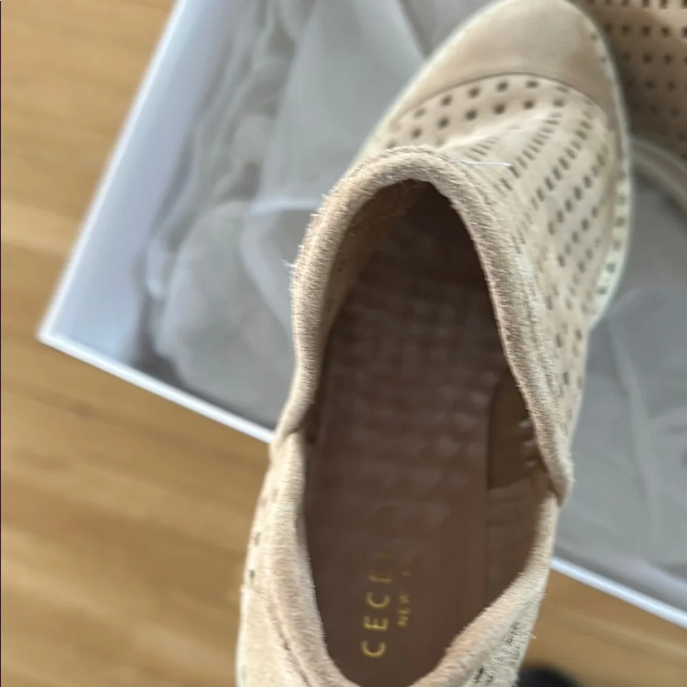 Perforated Tan Ankle Boots - Picture 7 of 8
